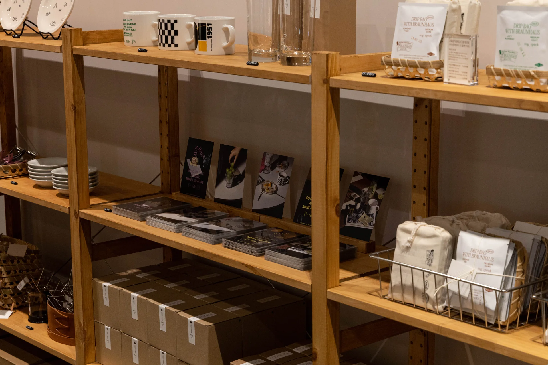 BRAUNHAUS Pop-up Store, Sinchon — COMPLETED 4