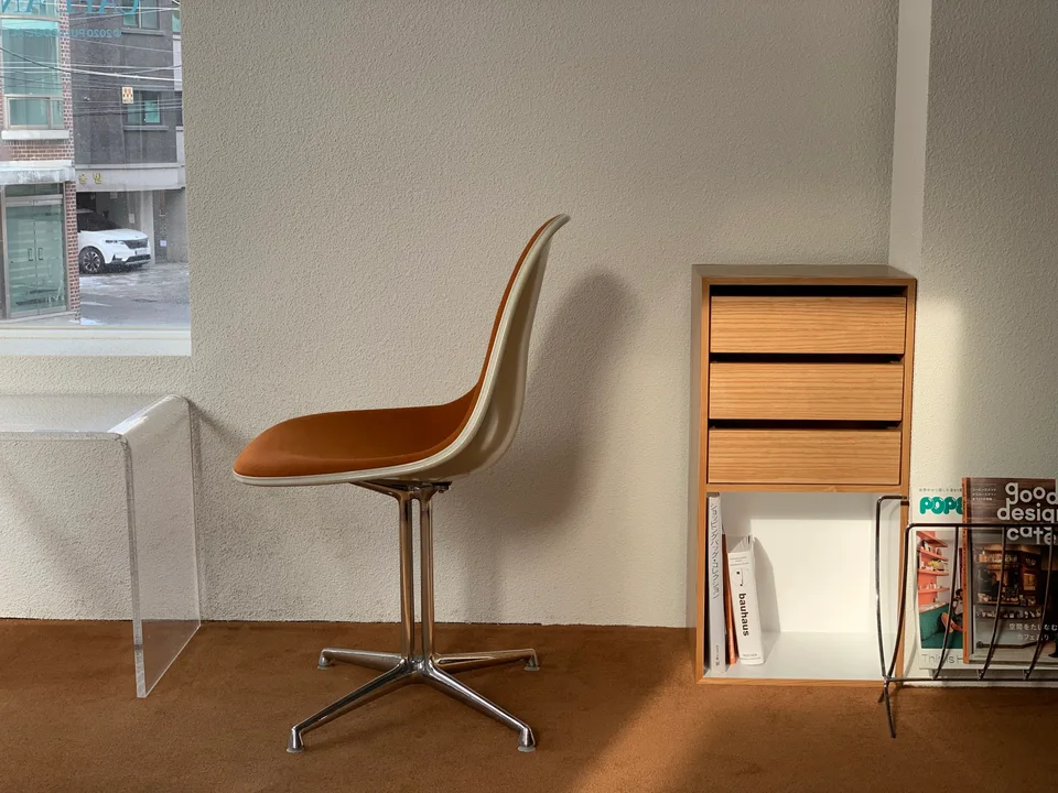 Furniture for BRAUNHAUS